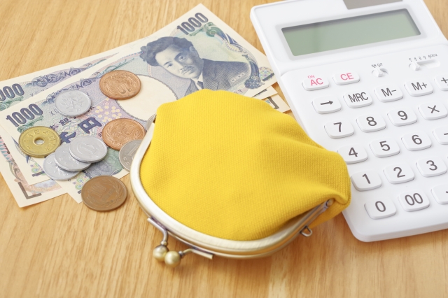 賃貸住みの65歳以上夫婦二人世帯の生活費はいくら？